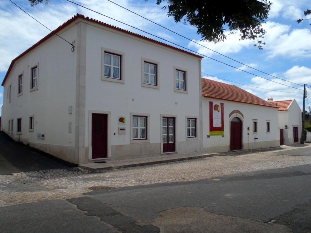 Casa Adega Do Mosteiro - Turismo Rural Hotel Caldas Da Rainha Exterior photo